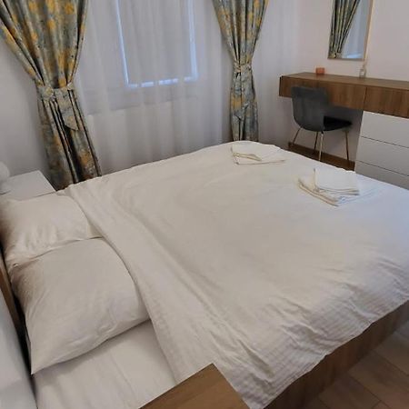 Urban Retreat Central - One Bedroom Apartment Питещ Екстериор снимка
